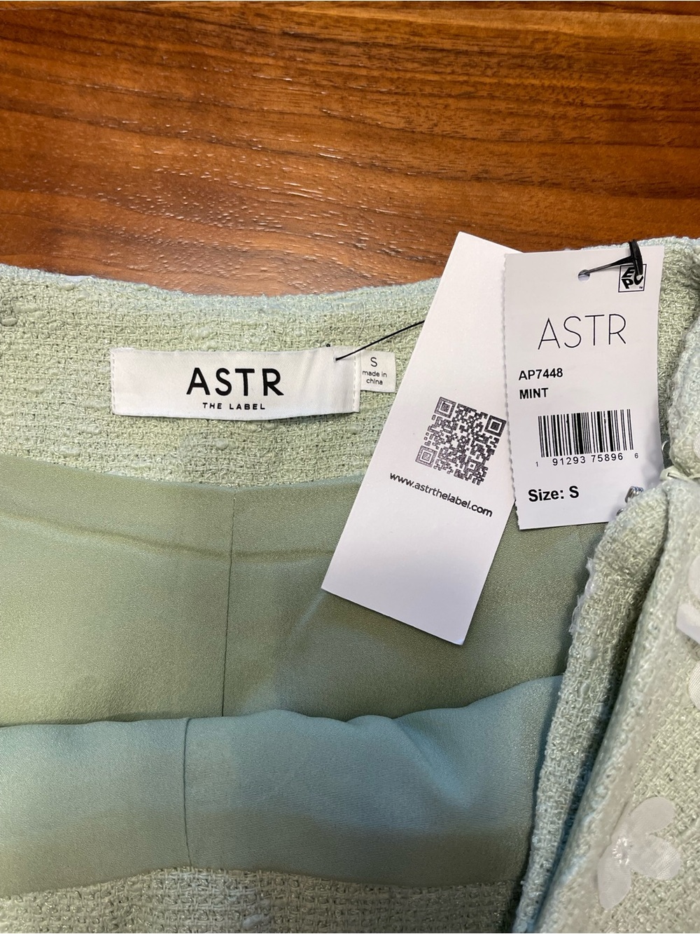 ASTR The Label Janell Floral Appliqué Skort and Vest Set - Picture 10 of 16